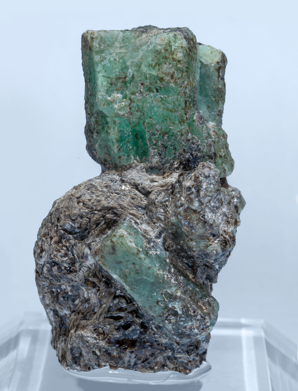 specimens/s_imagesAJ5/Beryl_emerald-NA13AJ5f.jpg