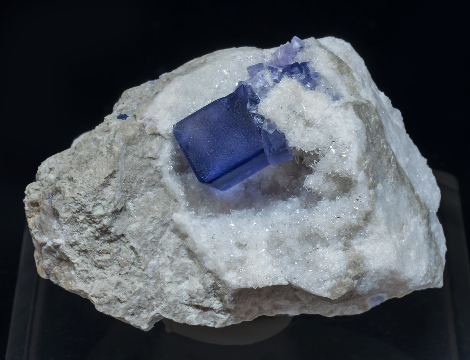 specimens/s_imagesAJ5/Fluorite-NJ26AJ5f.jpg