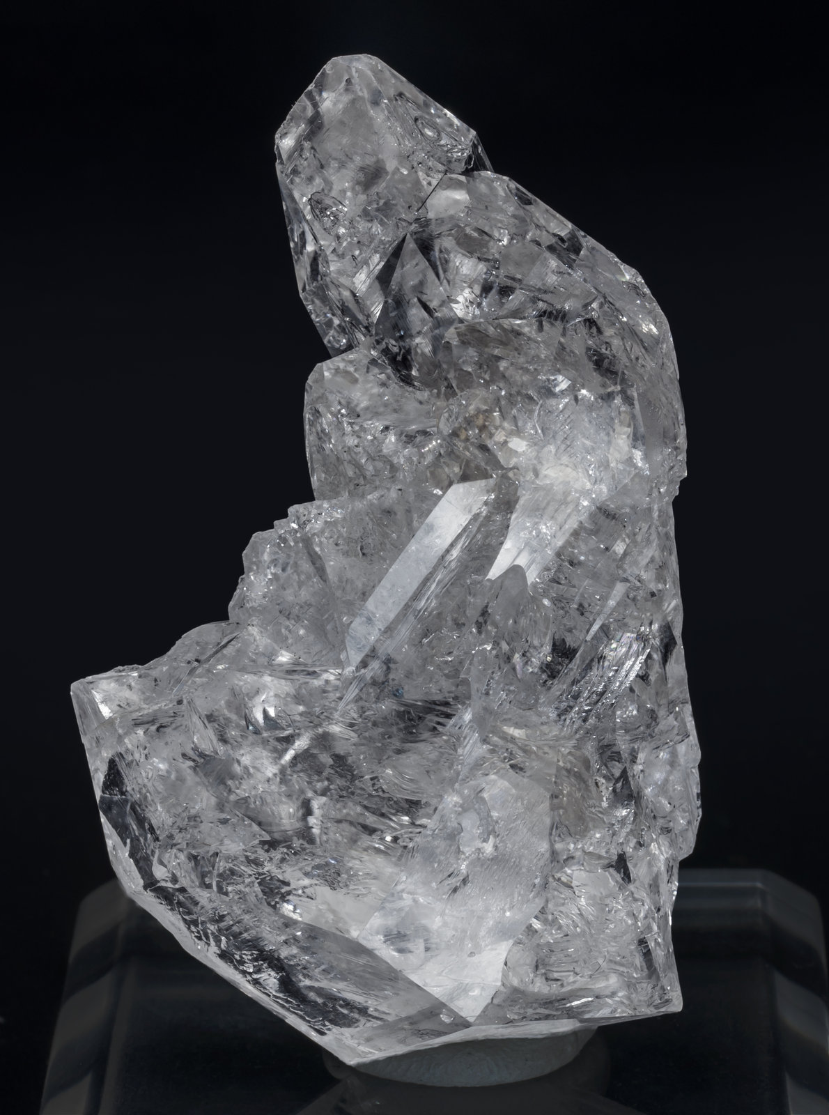 specimens/s_imagesAJ7/Quartz-CR86AJ7f.jpg