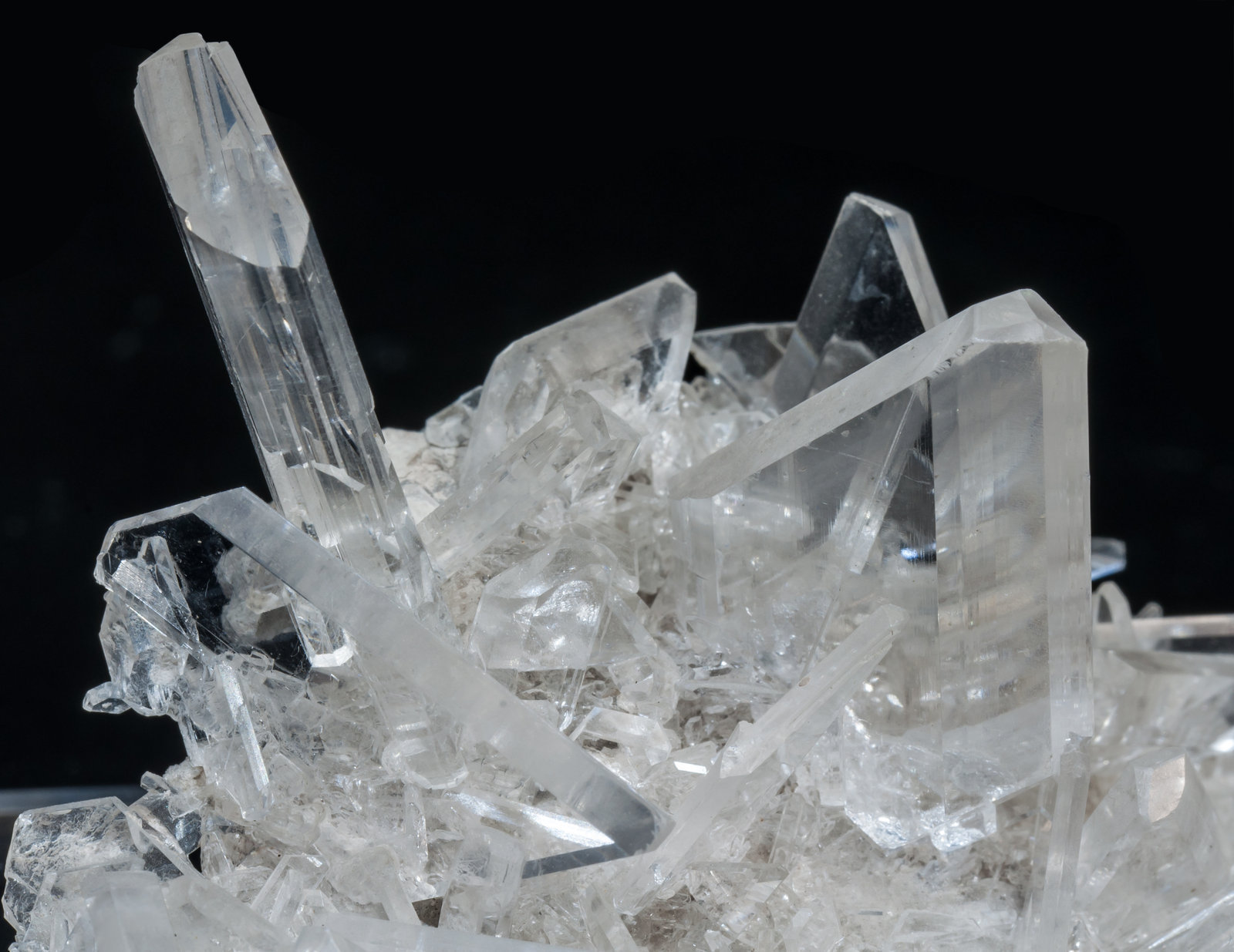 specimens/s_imagesAJ9/Gypsum-NX13AJ9d.jpg