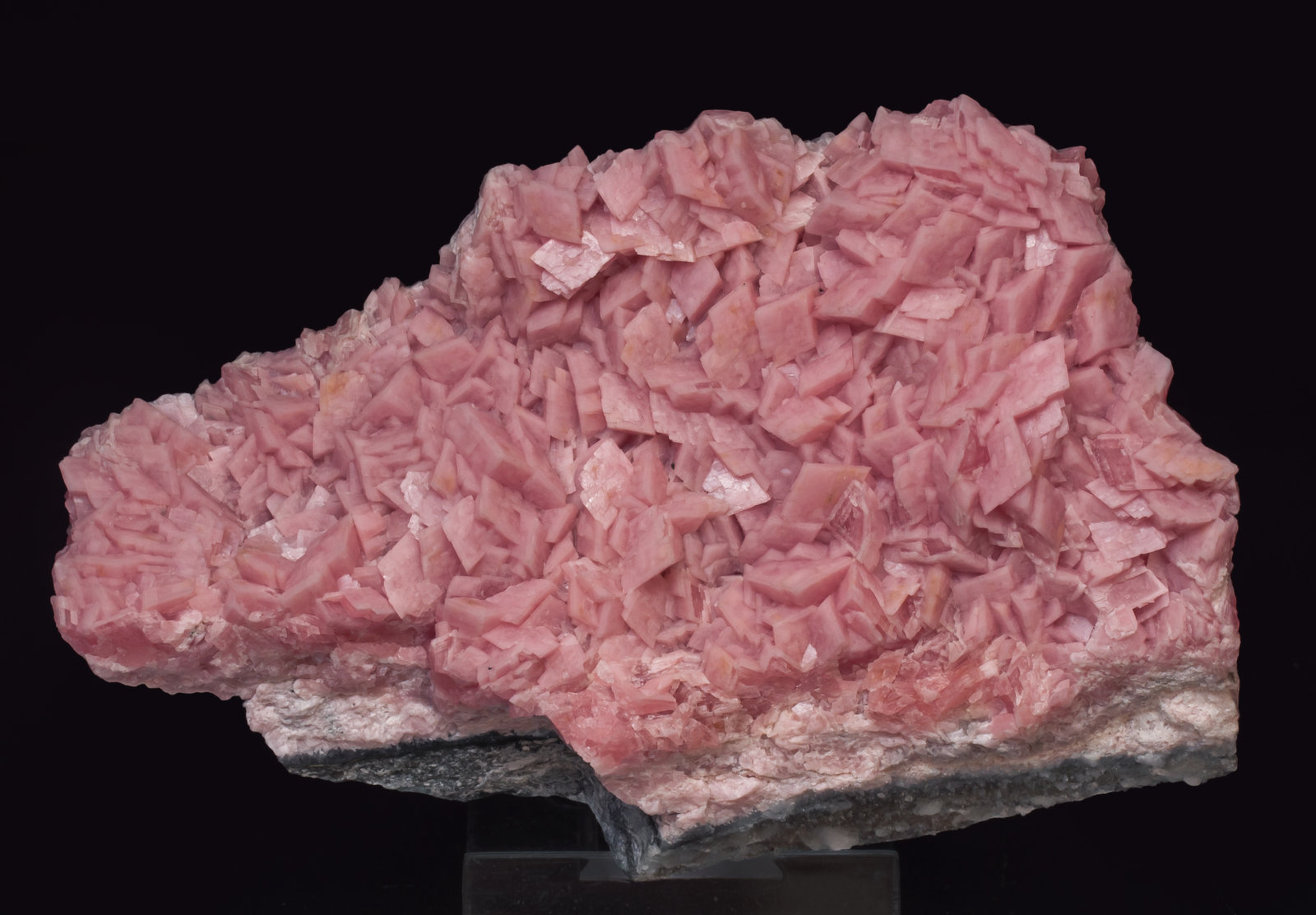 specimens/s_imagesAJ9/Rhodochrosite-TT89AJ9f.jpg