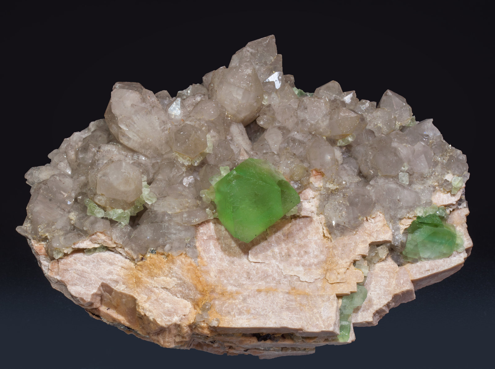 specimens/s_imagesAK0/Fluorite-GX96AK0f.jpg