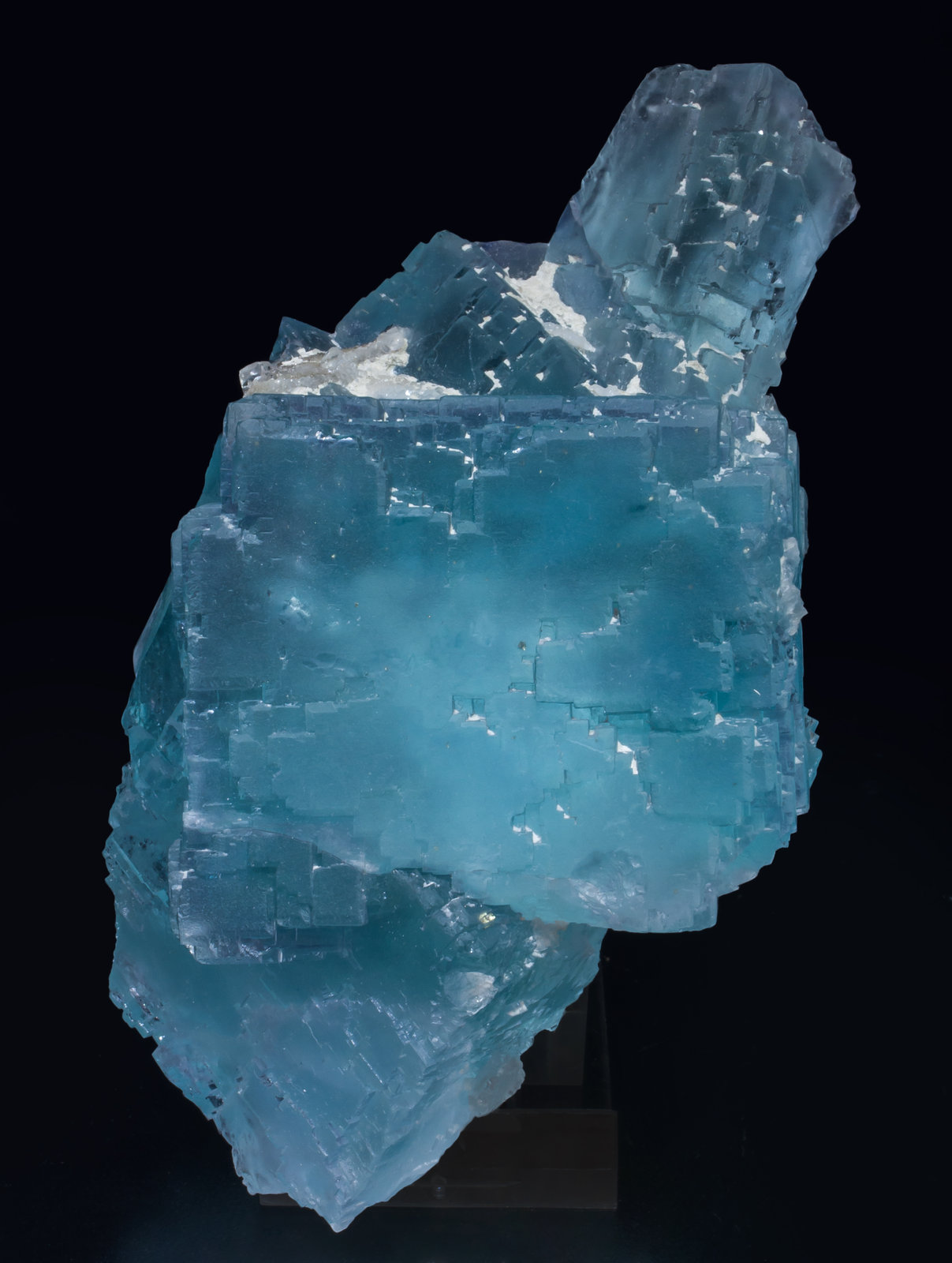 specimens/s_imagesAK0/Fluorite-NC69AK0f.jpg