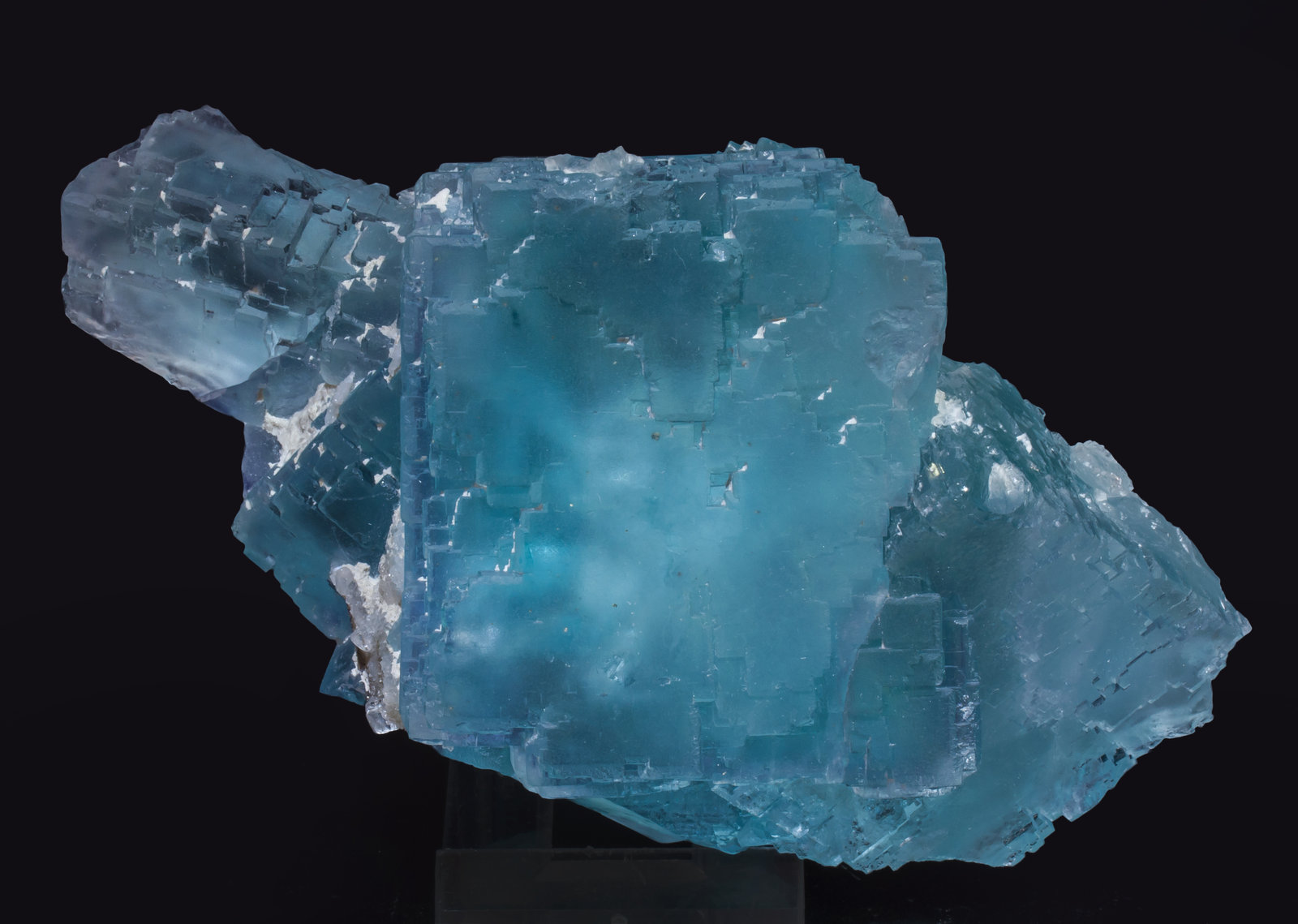 specimens/s_imagesAK0/Fluorite-NC69AK0s.jpg