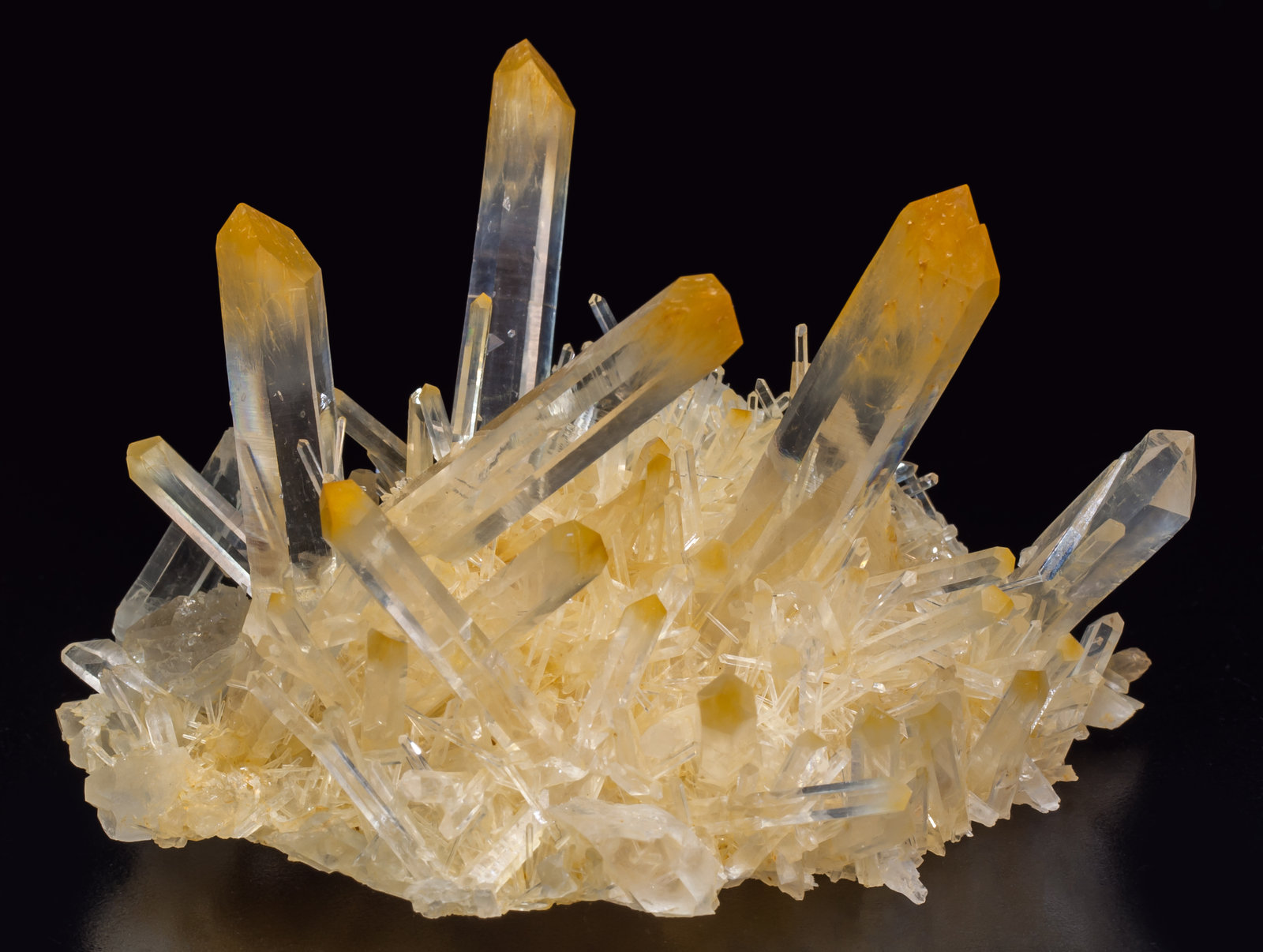 specimens/s_imagesAK0/Quartz-EB49AK0f.jpg
