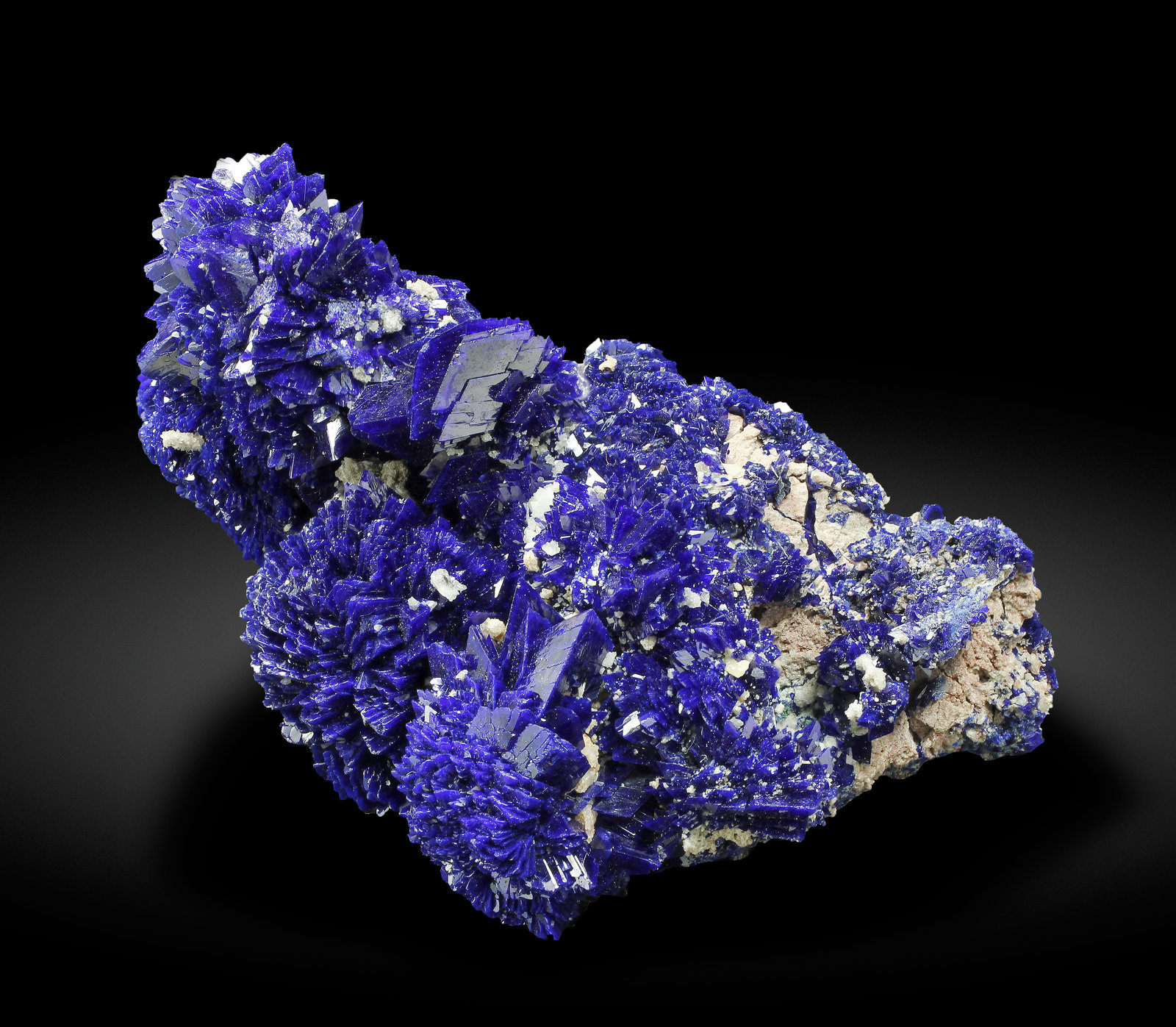 specimens/s_imagesAK1/Azurite-EL66AK1_0214_s.jpg