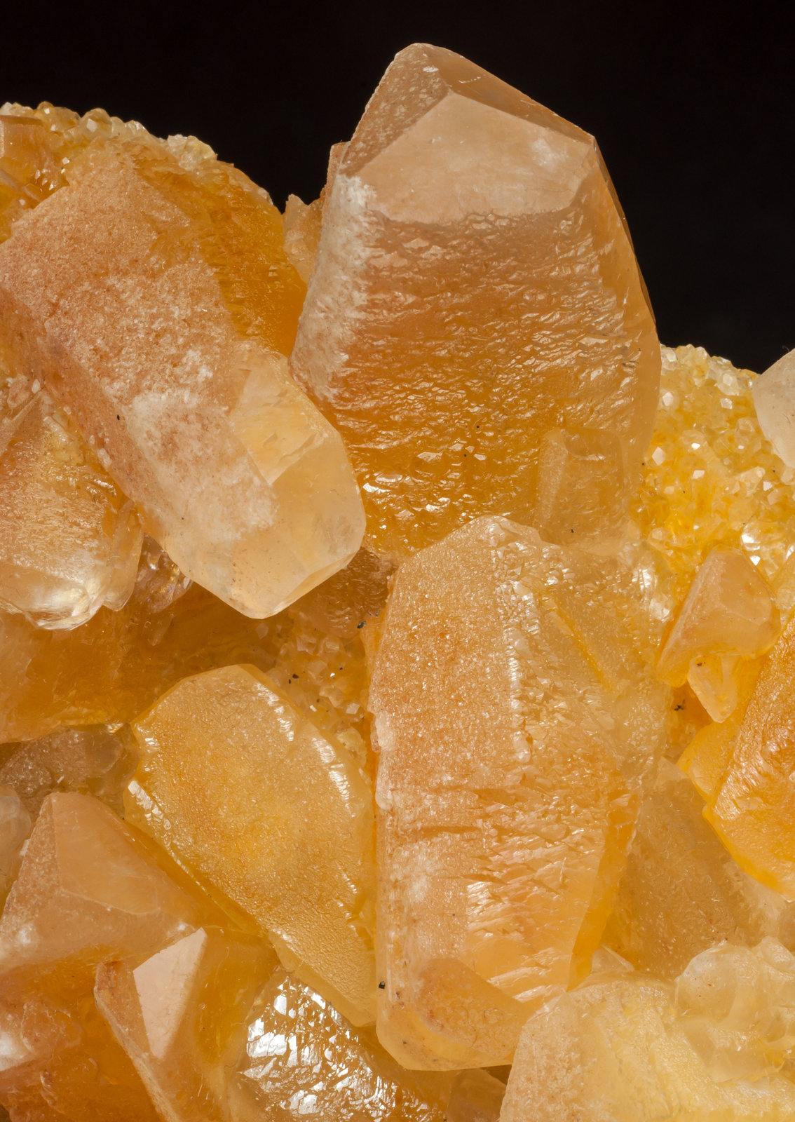 specimens/s_imagesAK2/Calcite-LB67AK2d.jpg