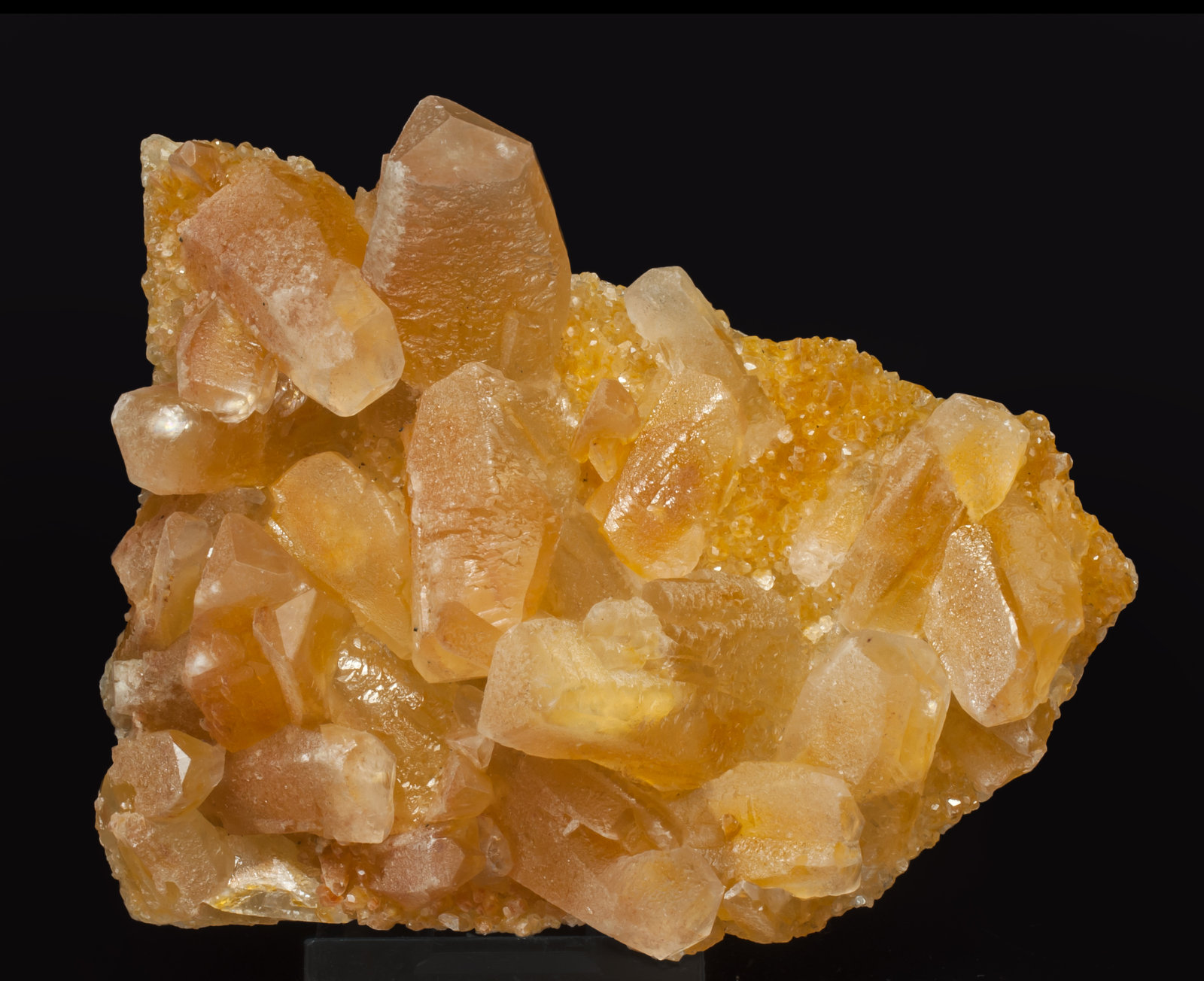 specimens/s_imagesAK2/Calcite-LB67AK2f.jpg