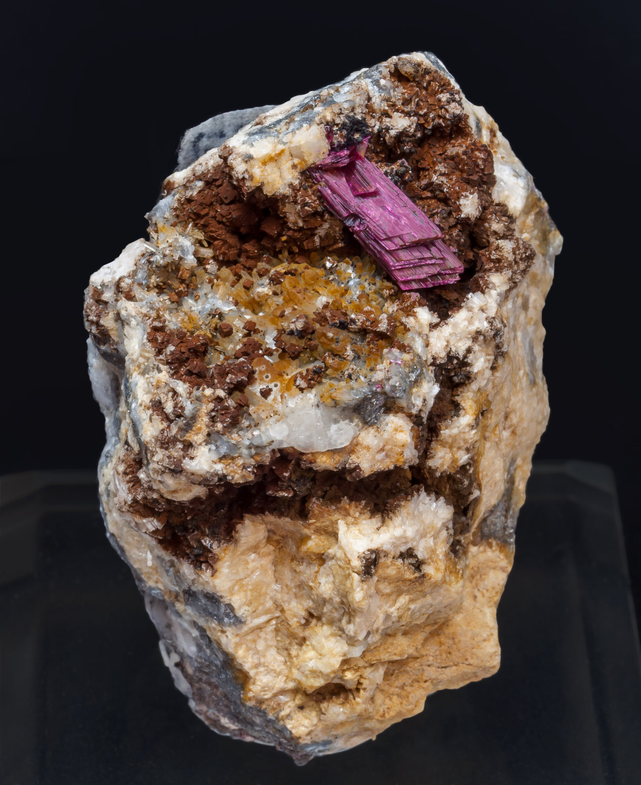 specimens/s_imagesAK2/Erythrite-GQ13AK2f.jpg