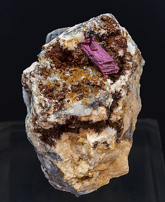 Erythrite with Calcite. 