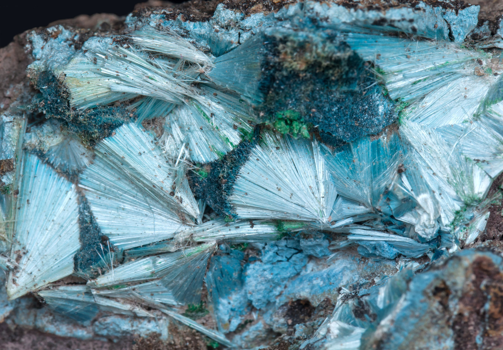 specimens/s_imagesAK4/Plancheite-TA86AK4d.jpg