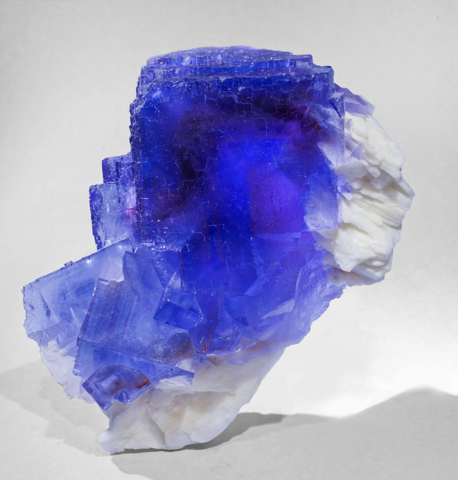 specimens/s_imagesAK5/Fluorite-NP73AK5f2.jpg