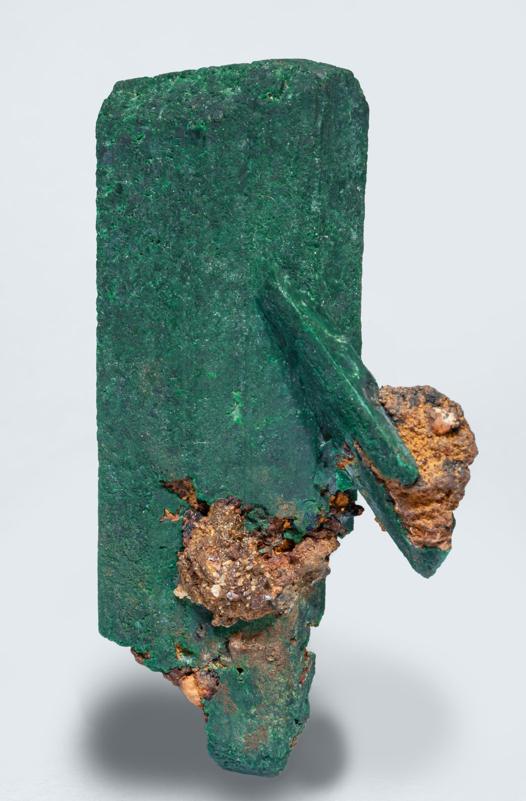 specimens/s_imagesAK5/Malachite-EV29AK5r.jpg