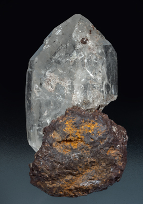 Quartz with Siderite. Rear