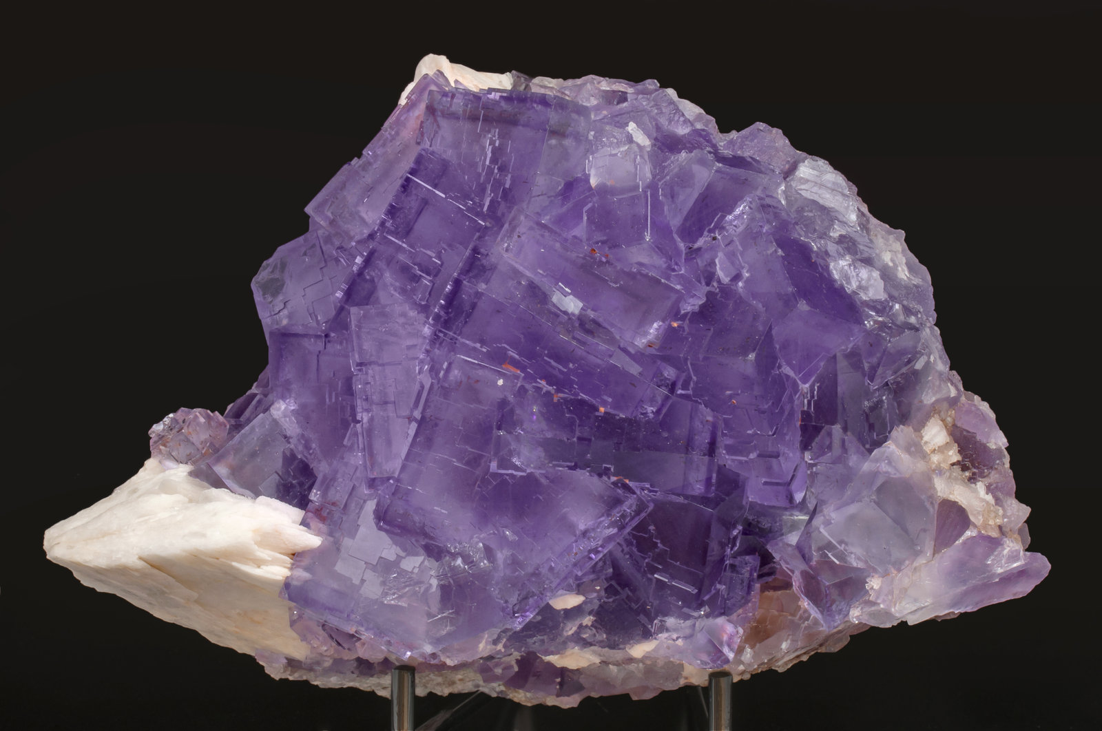 specimens/s_imagesAK8/Fluorite-EA66AK8f.jpg