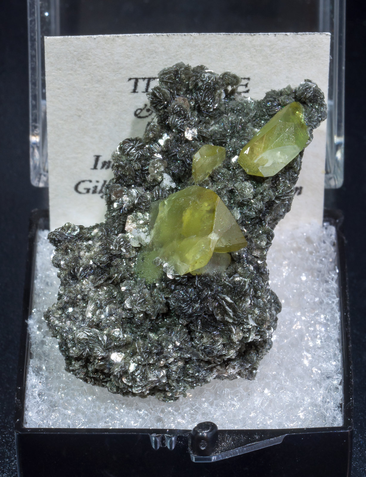 specimens/s_imagesAK8/Titanite-TT13AK8f1.jpg