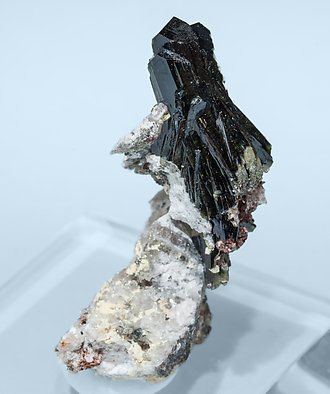 Olivenite with Quartz. Side