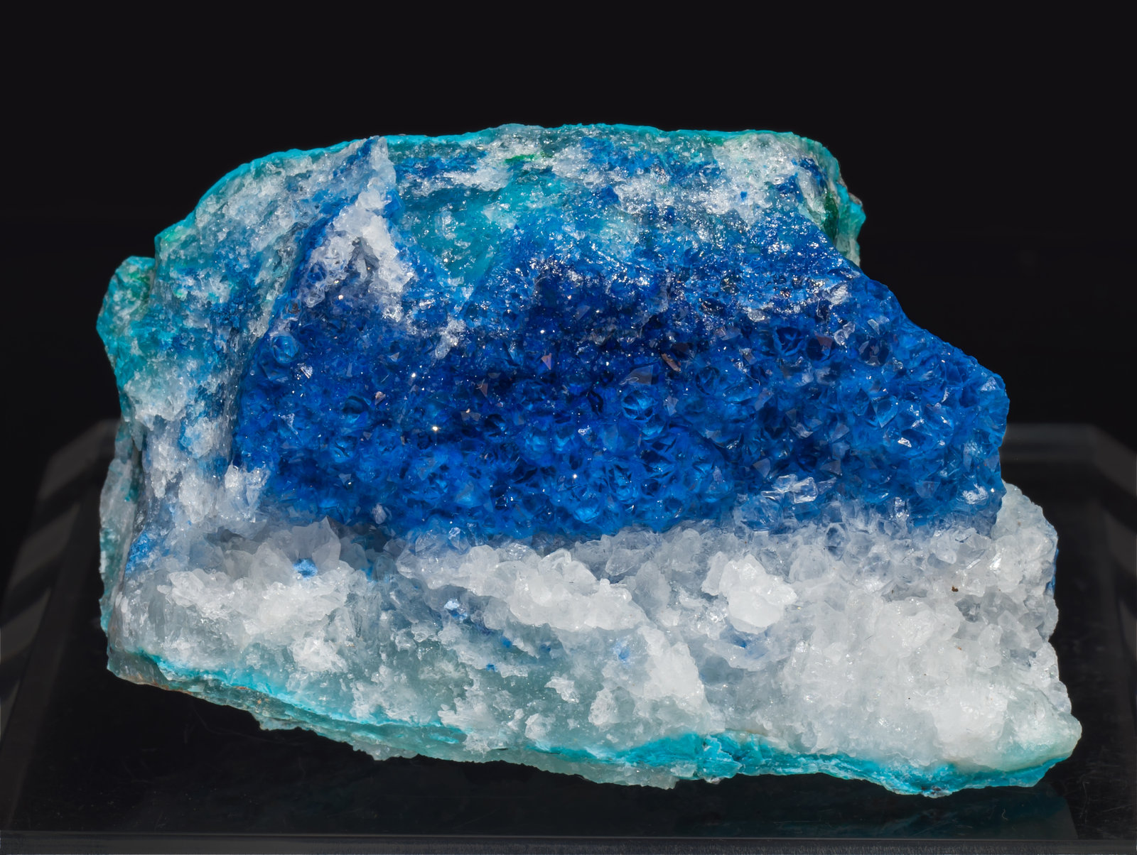 specimens/s_imagesAL2/Shattuckite-TR53AL2f.jpg