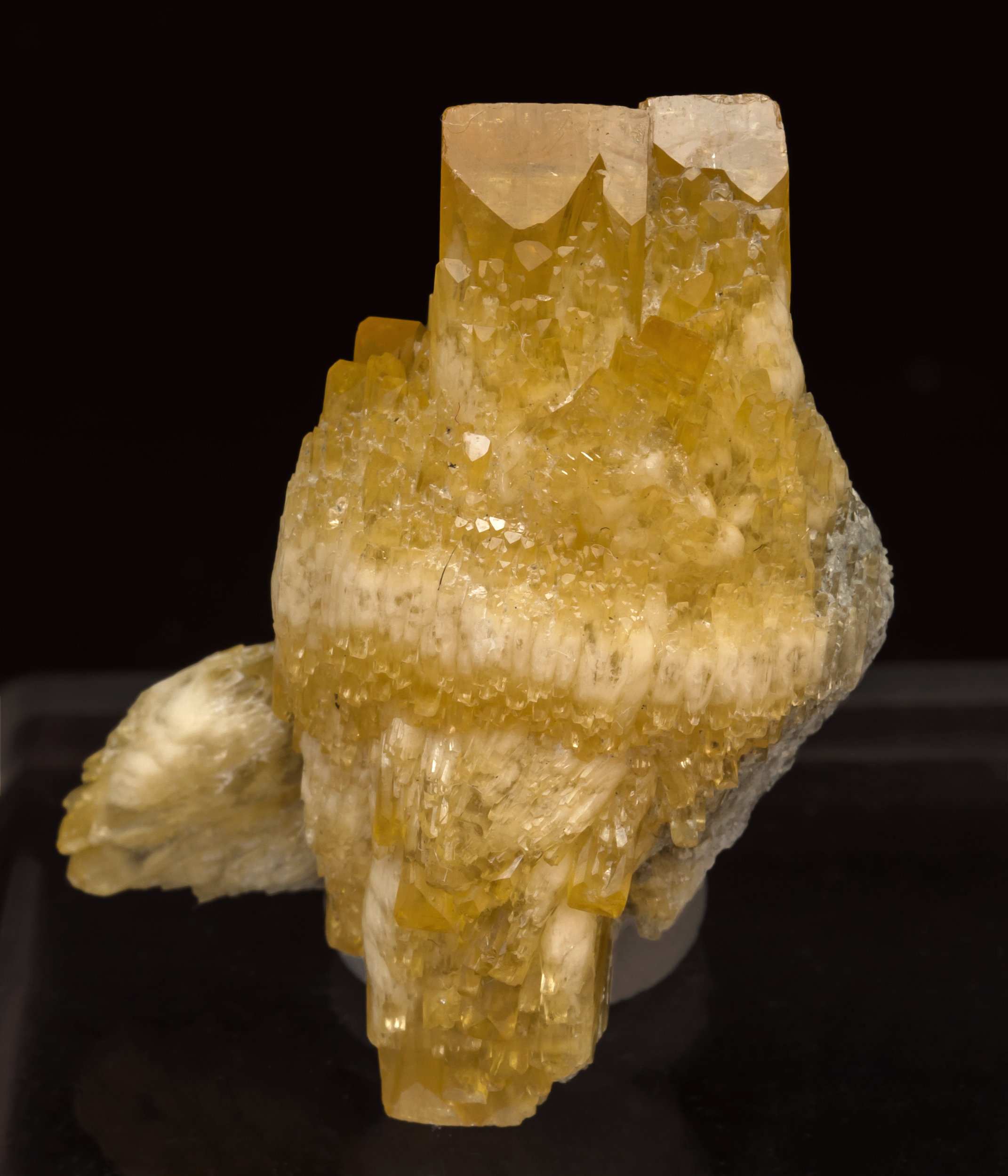 specimens/s_imagesAL3/Baryte-MR27AL3f.jpg