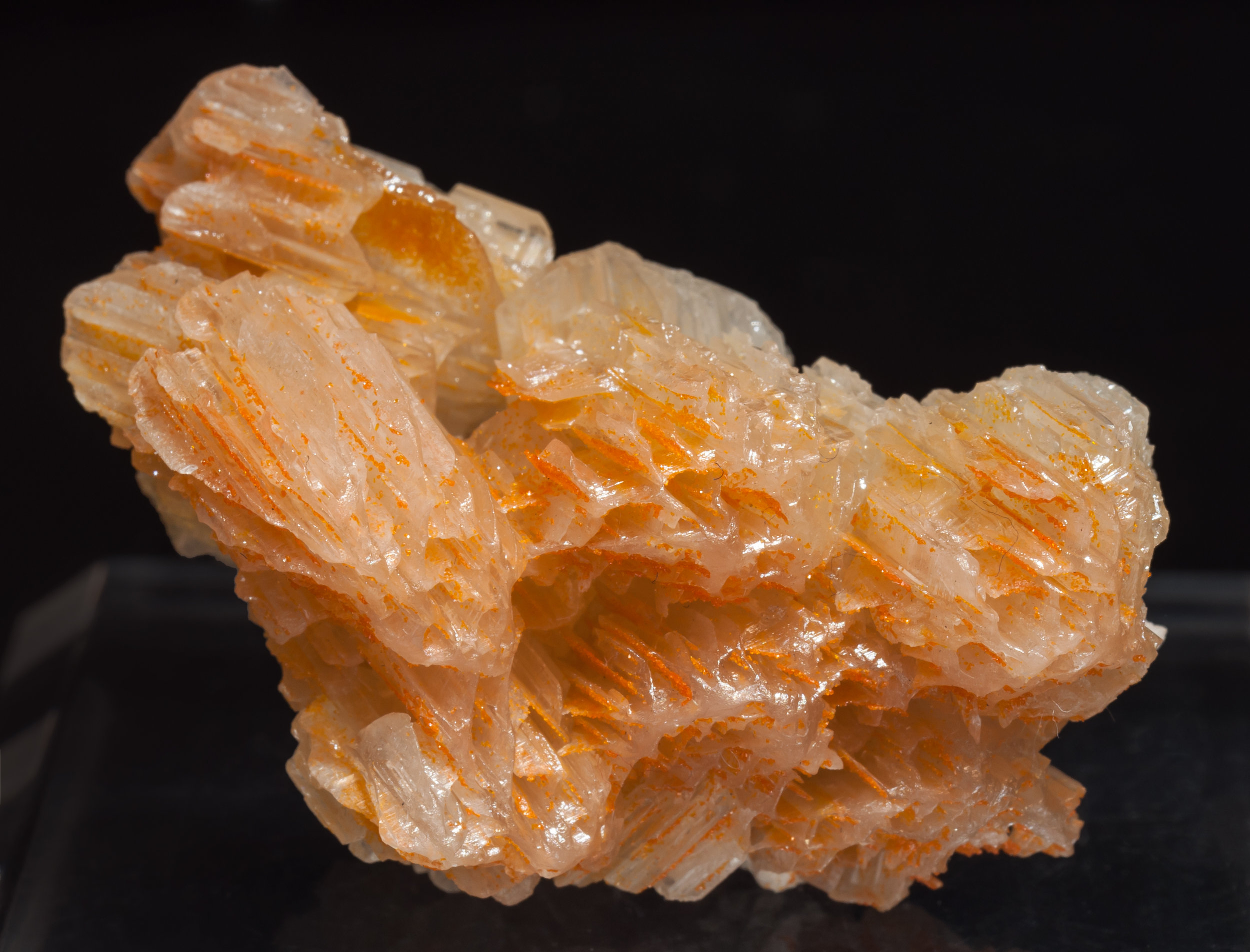 specimens/s_imagesAL3/Mimetite-EL38AL3f.jpg