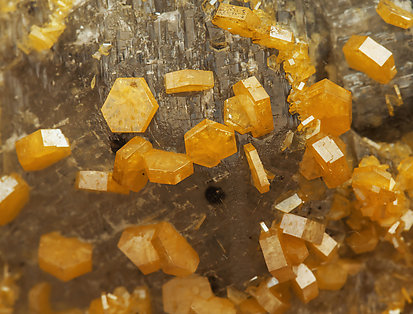 Mimetite with Calcite. 