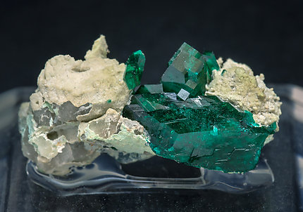 Dioptase with Plancheite. Front