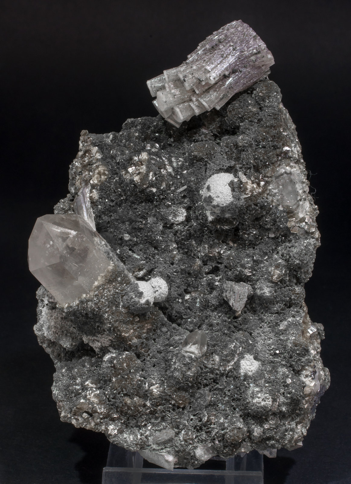 specimens/s_imagesAL5/Fluorapatite-NB57AL5f.jpg