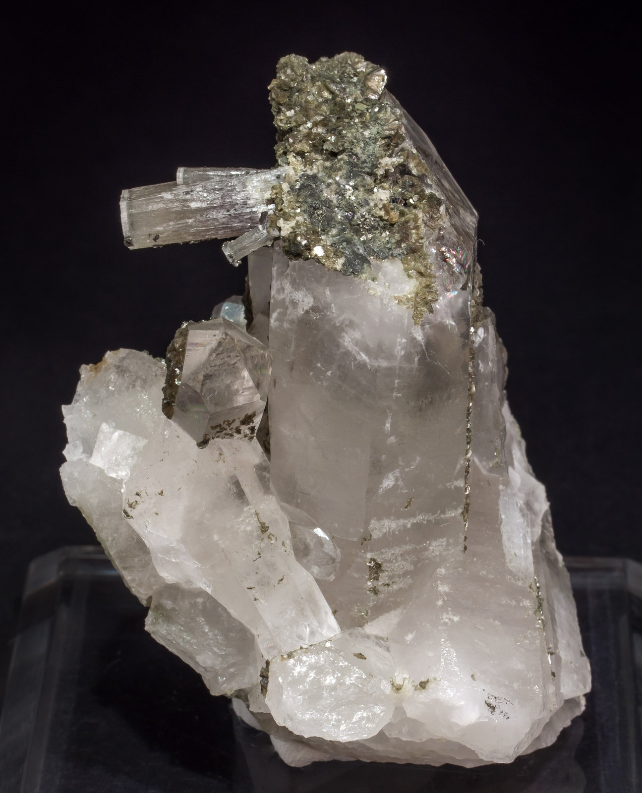 specimens/s_imagesAL5/Fluorapatite-NJ36AL5f.jpg