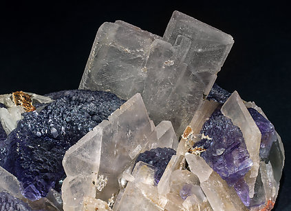 Baryte with Fluorite. 