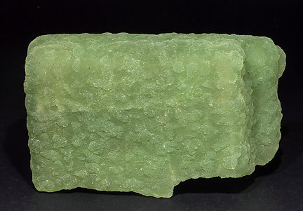 Prehnite perImorphose Anhydrite. Front