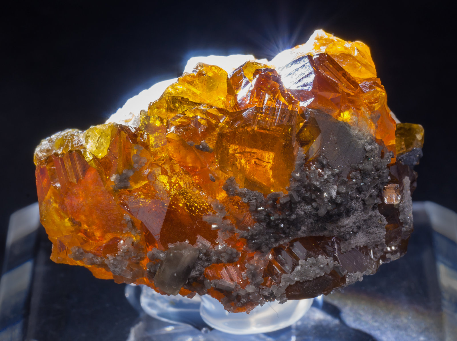specimens/s_imagesAL5/Sphalerite-NR27AL5f2.jpg