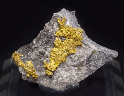 Gold with Quartz and Sphalerite. 