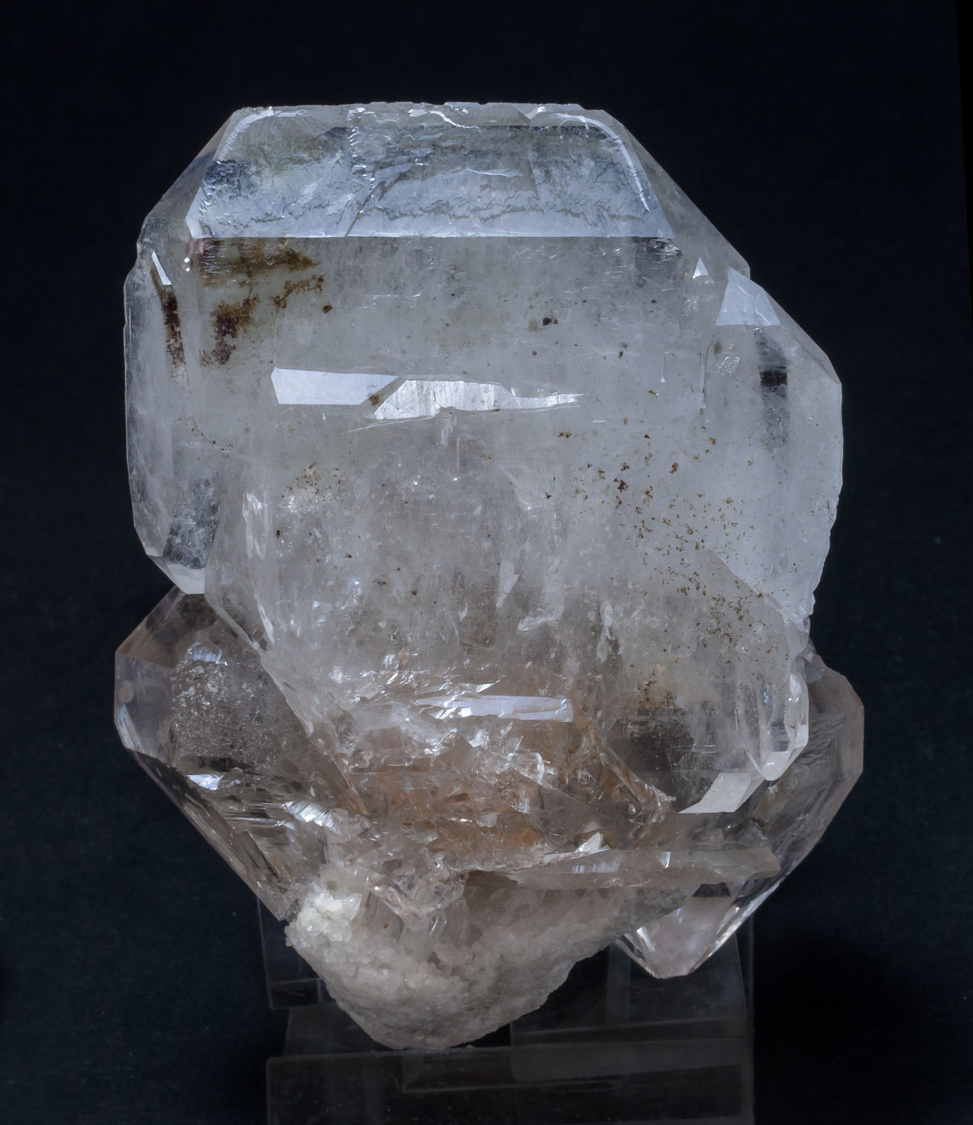 specimens/s_imagesAL6/Quartz-EA27AL6r.jpg