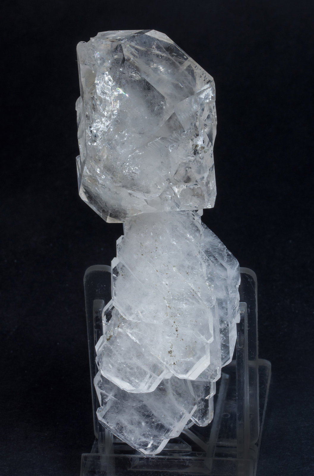 specimens/s_imagesAL6/Quartz-EF7AL6r.jpg