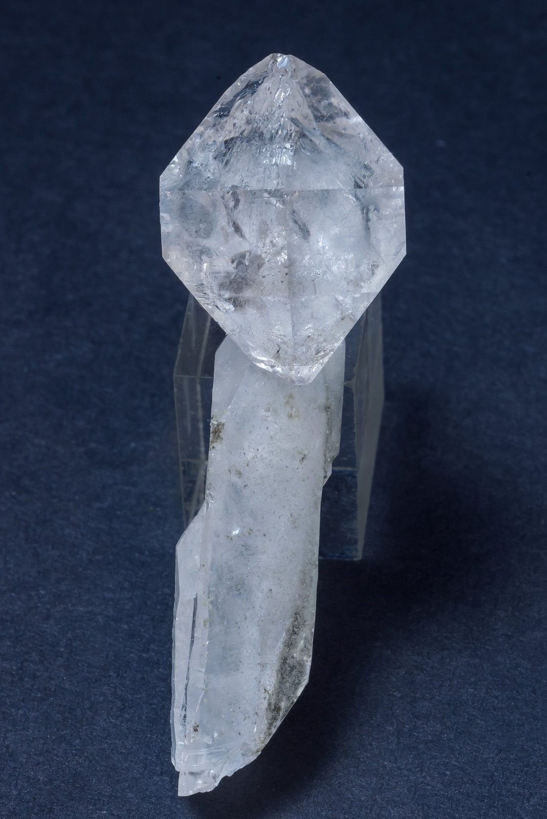 specimens/s_imagesAL6/Quartz-EG14AL6f.jpg