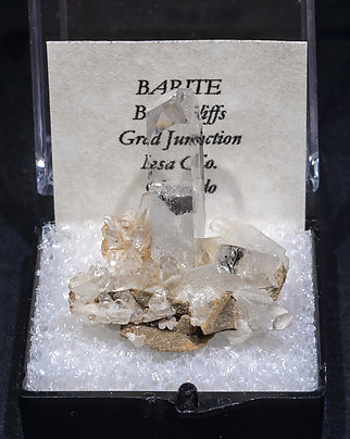 Baryte. Front