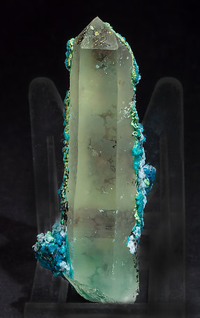 Chrysocolla on Quartz. Rear