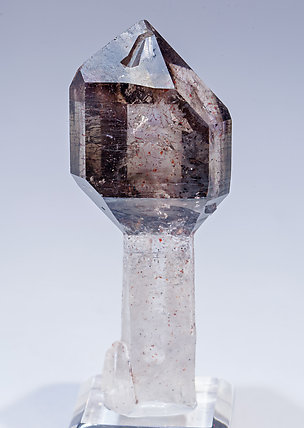 Quartz scepter (variety smoky and amethyst). Front