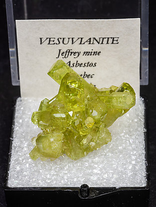Vesuvianita . 