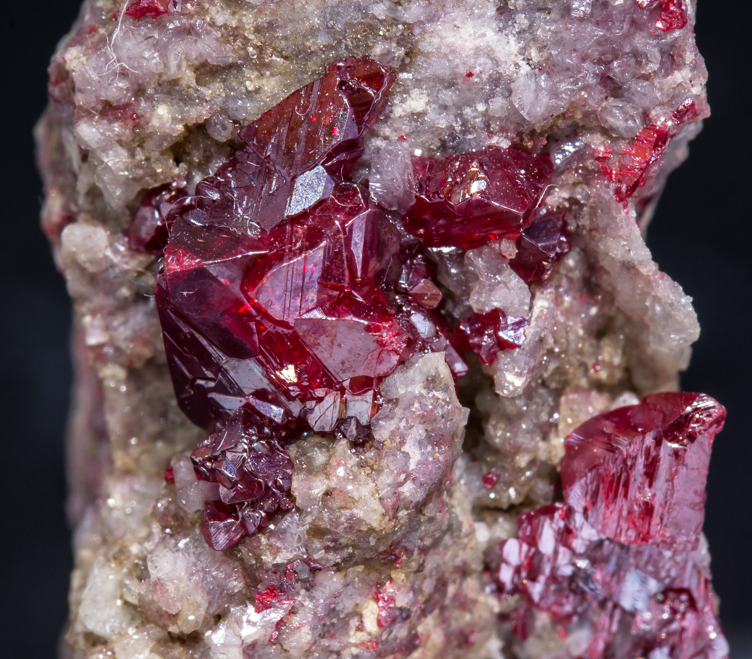 specimens/s_imagesAL9/Cinnabar-NB37AL9d.jpg