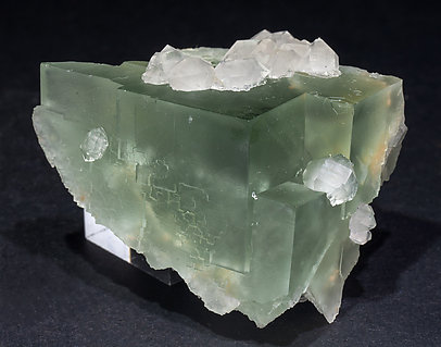 Fluorite with Quartz. Front