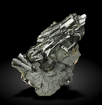 Olivenite. Photo Joaquim Calln