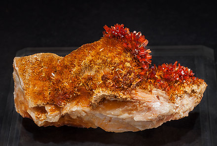 Vanadinite with Baryte. 