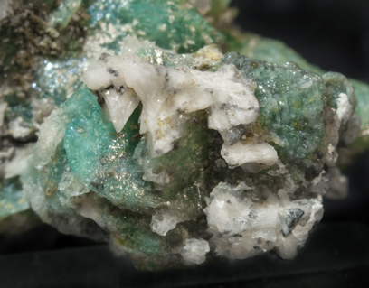 Borcarite with Cahnite. 