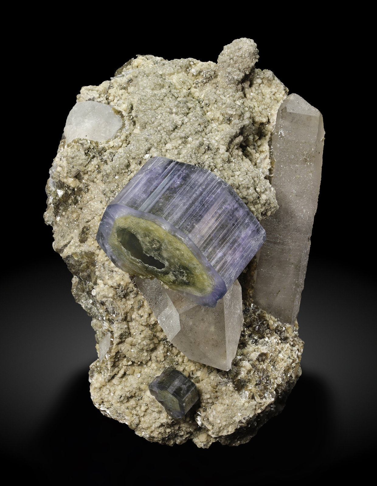 specimens/s_imagesAM1/Fluorapatite-EX92AM1_1918_f.jpg