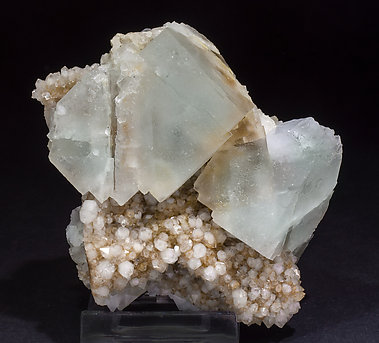 Fluorite with Quartz. 