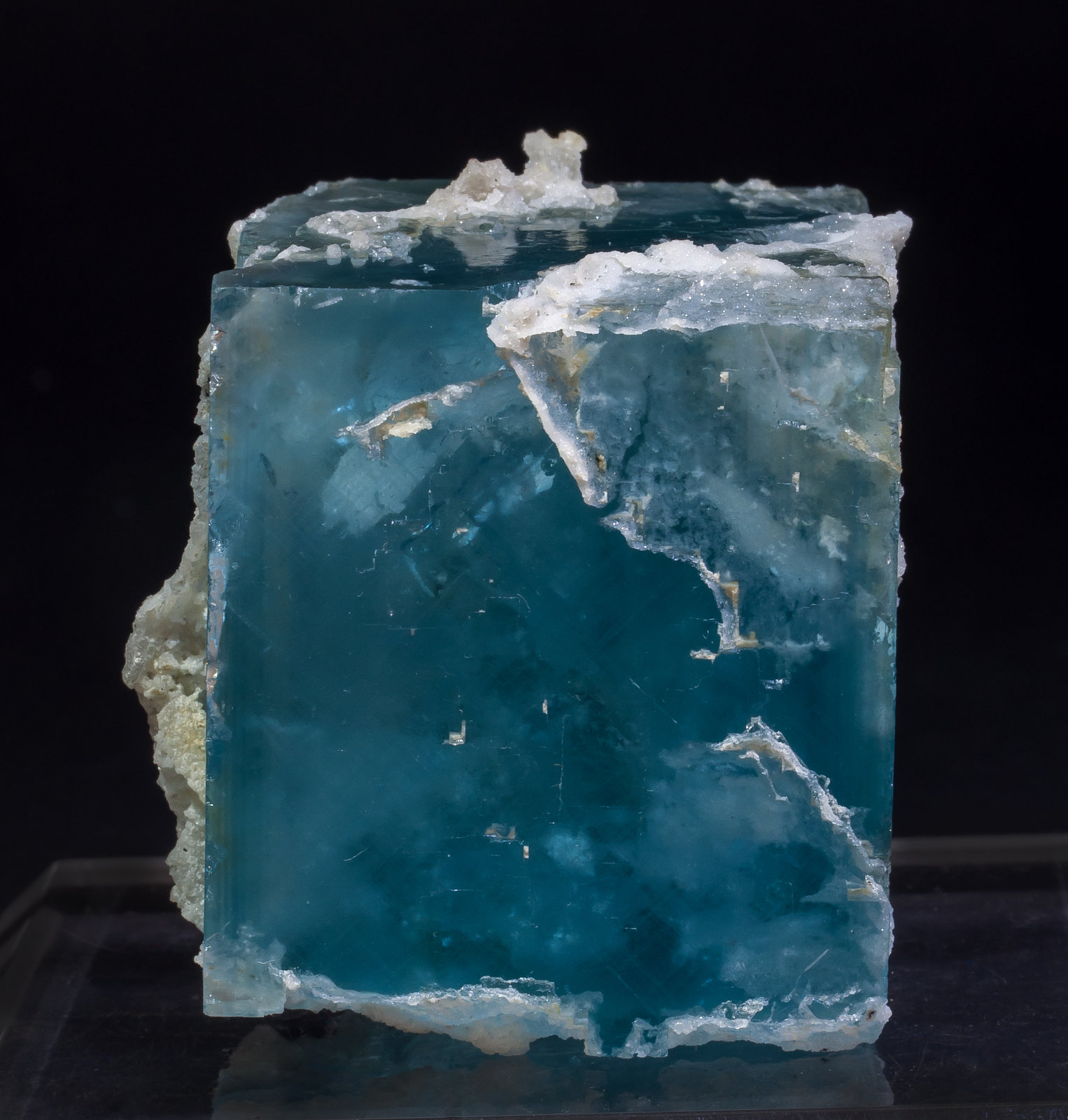 specimens/s_imagesAM1/Fluorite-EM90AM1s1.jpg