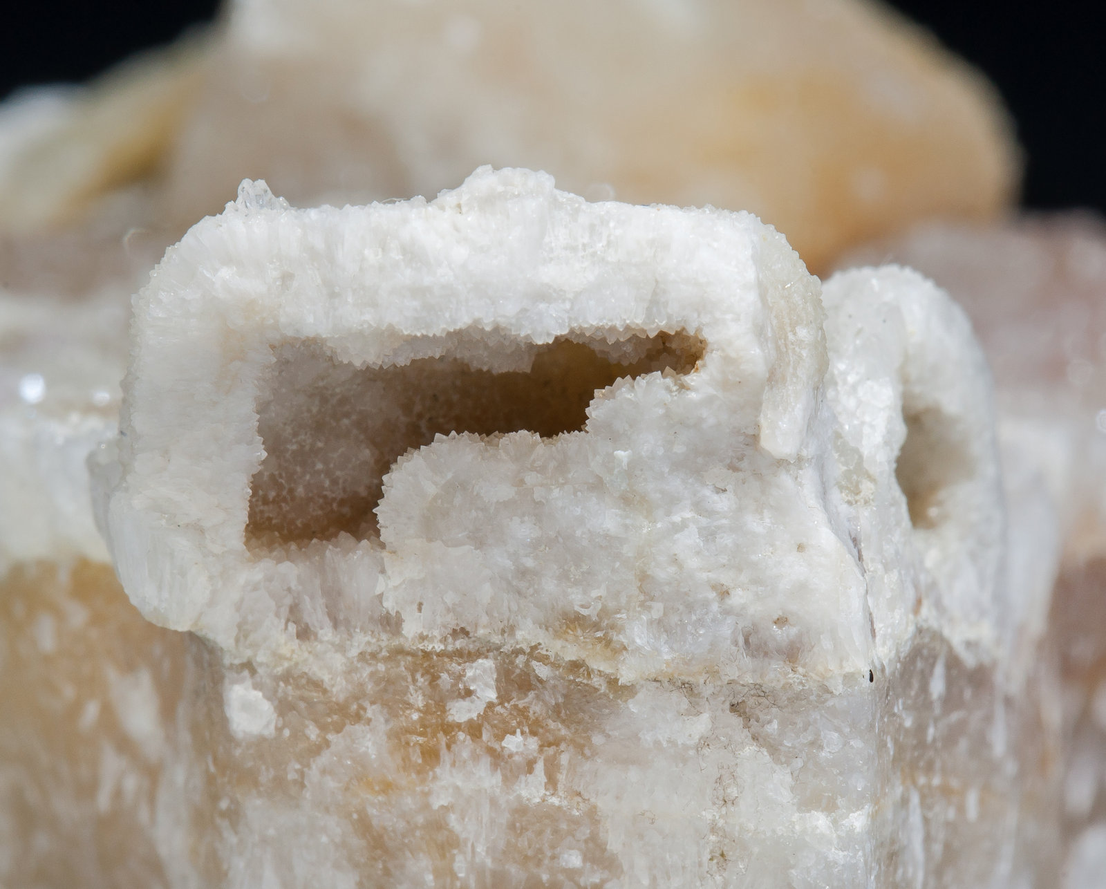 specimens/s_imagesAM2/Quartz-EB66AM2d2.jpg