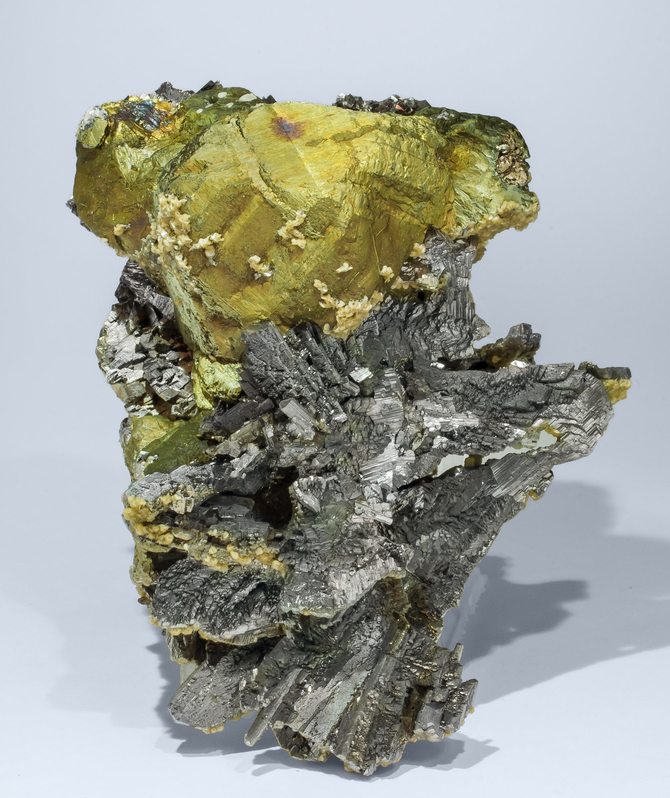 specimens/s_imagesAM3/Chalcopyrite-MR27AM3f.jpg