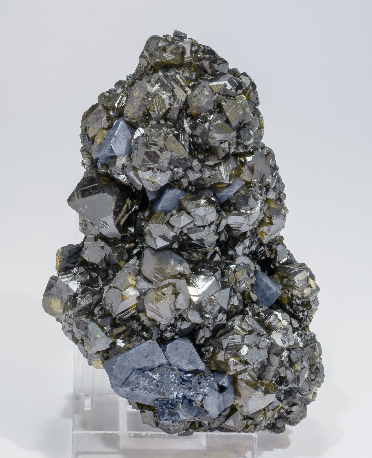 specimens/s_imagesAM3/Sphalerite-EE67AM3f1.jpg